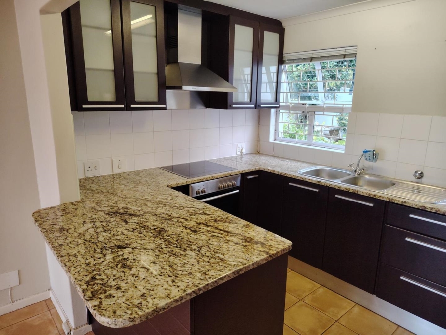 To Let 2 Bedroom Property for Rent in Aurora Western Cape